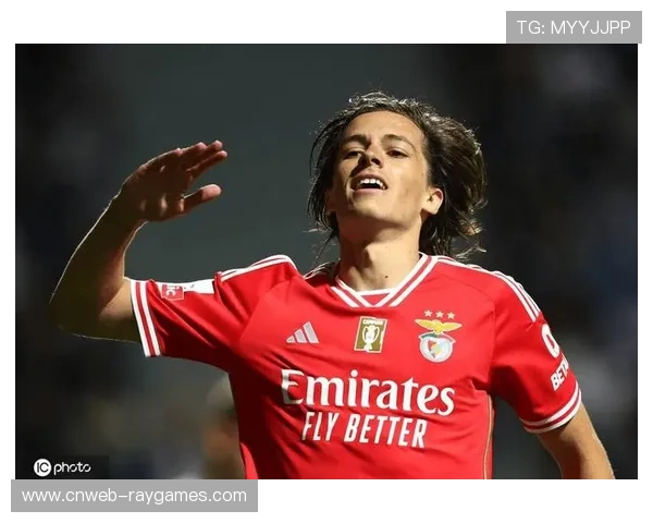 阿尔瓦罗个人能力破僵局，皇马逆境中展现冠军相